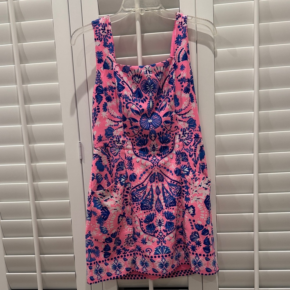 Lilly Pulitzer Elin Sleeveless Romper in the Havana Pink Turtle Tidepool